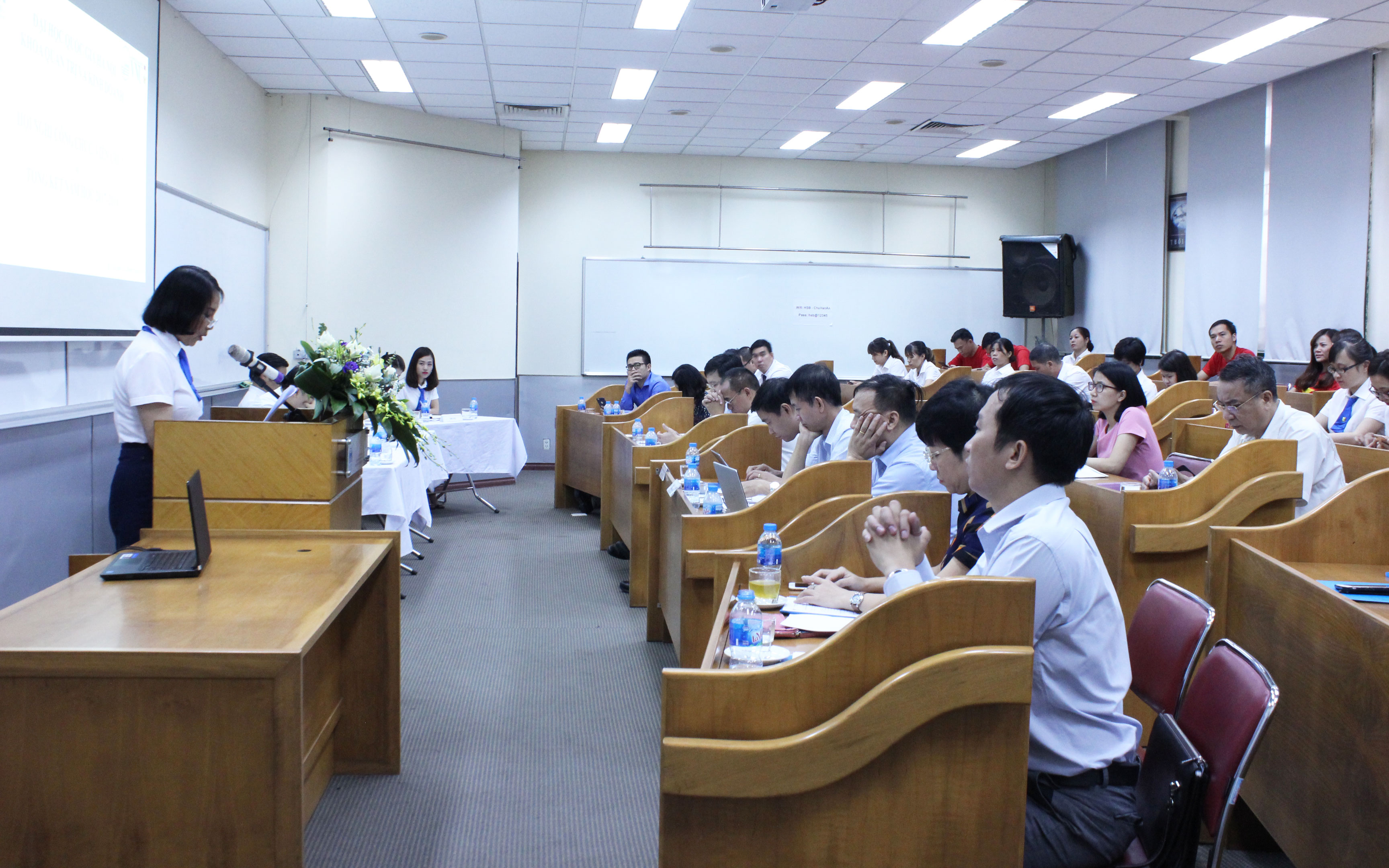 HSB Hoi-nghi-CCVC 6