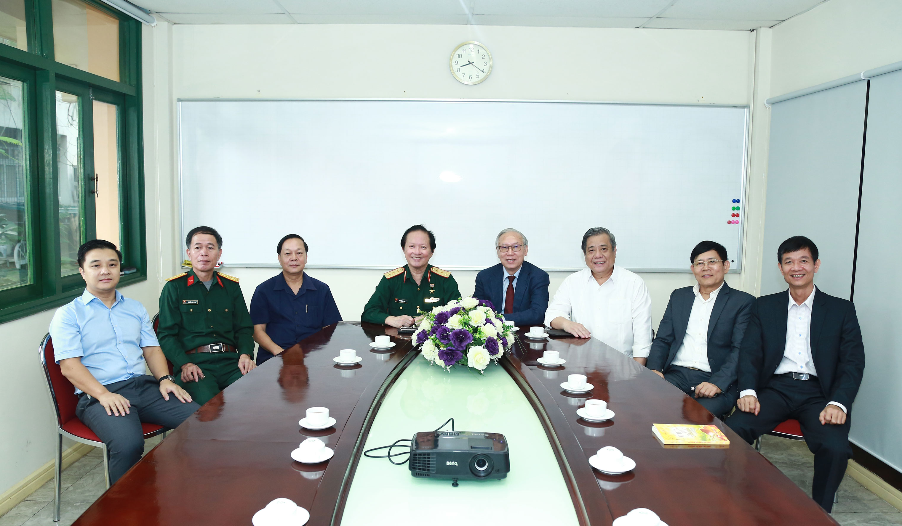 HSB Hoi-nghi-MNS 20