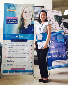 Chi Huong-268